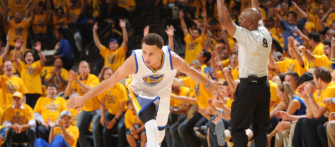 Stephen Curry wins 2015 NBA MVP